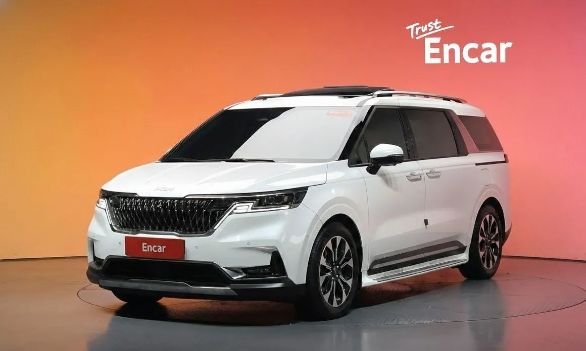 Kia Carnival 2023 из KR, фото 1