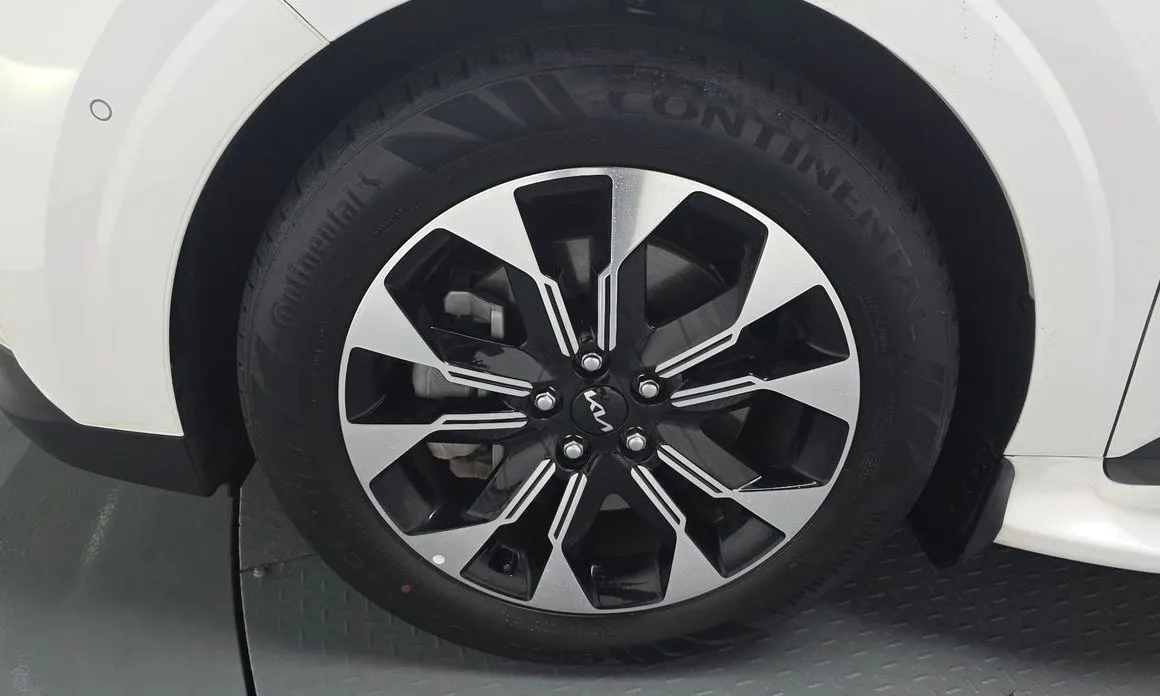 Kia Carnival 2023 из KR, фото 6