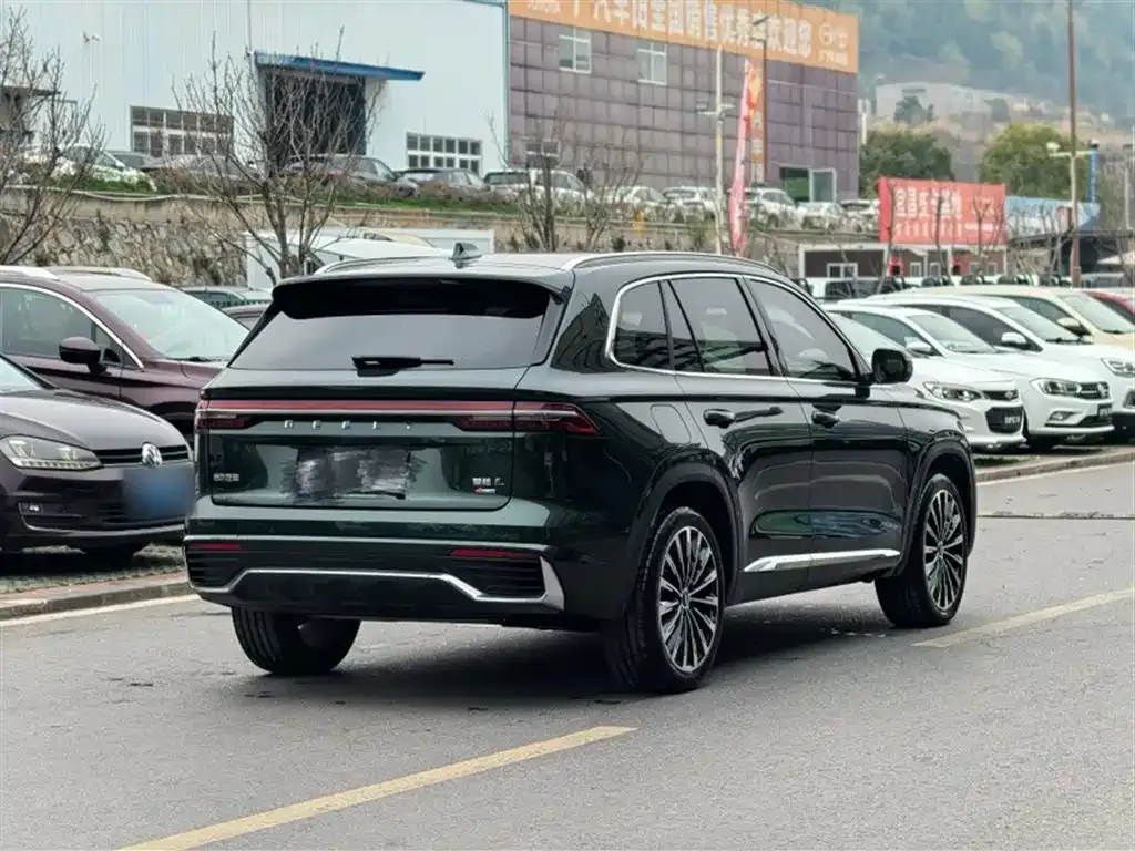 Geely Xingyue L — фото 10