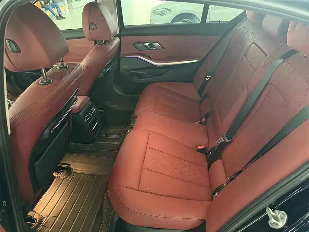 BMW 3 Series — фото 10