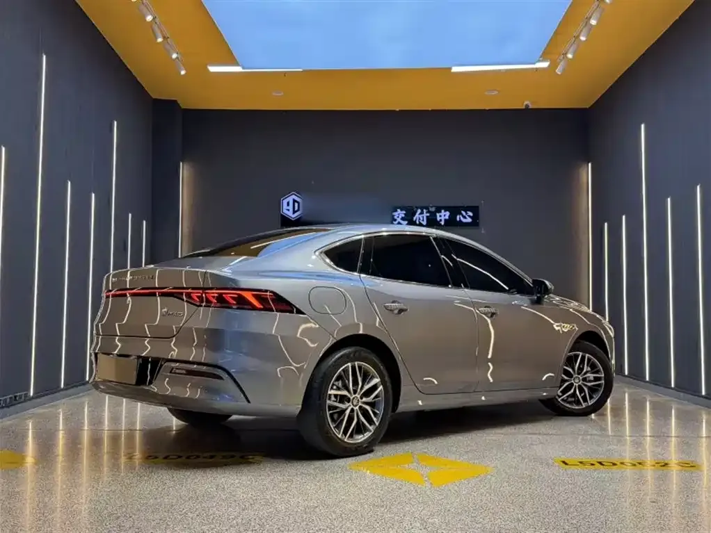 BYD Qin PLUS — фото 8