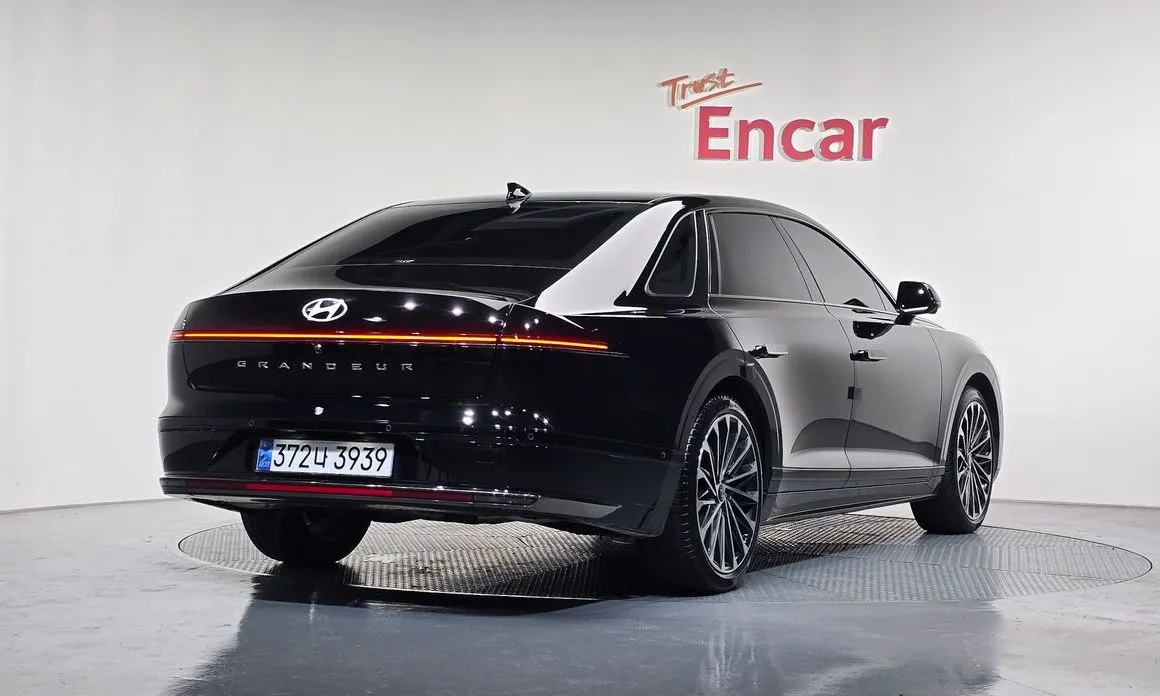 Hyundai Grandeur 2023 из KR, фото 3