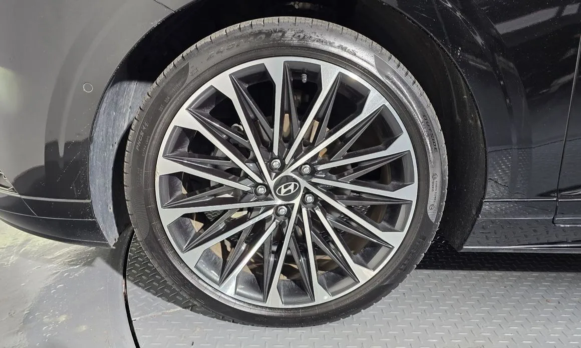 Hyundai Grandeur 2023 из KR, фото 8