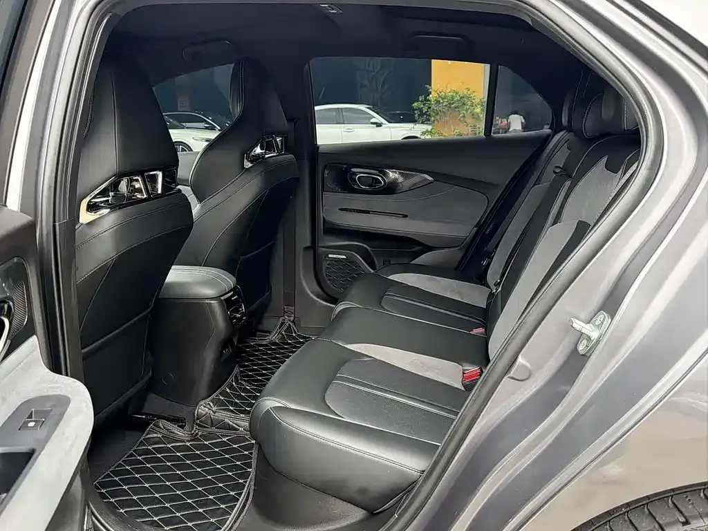 GAC Motor Shadow Leopard — фото 6