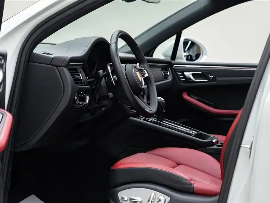 Porsche Macan 2023 из CN, фото 5