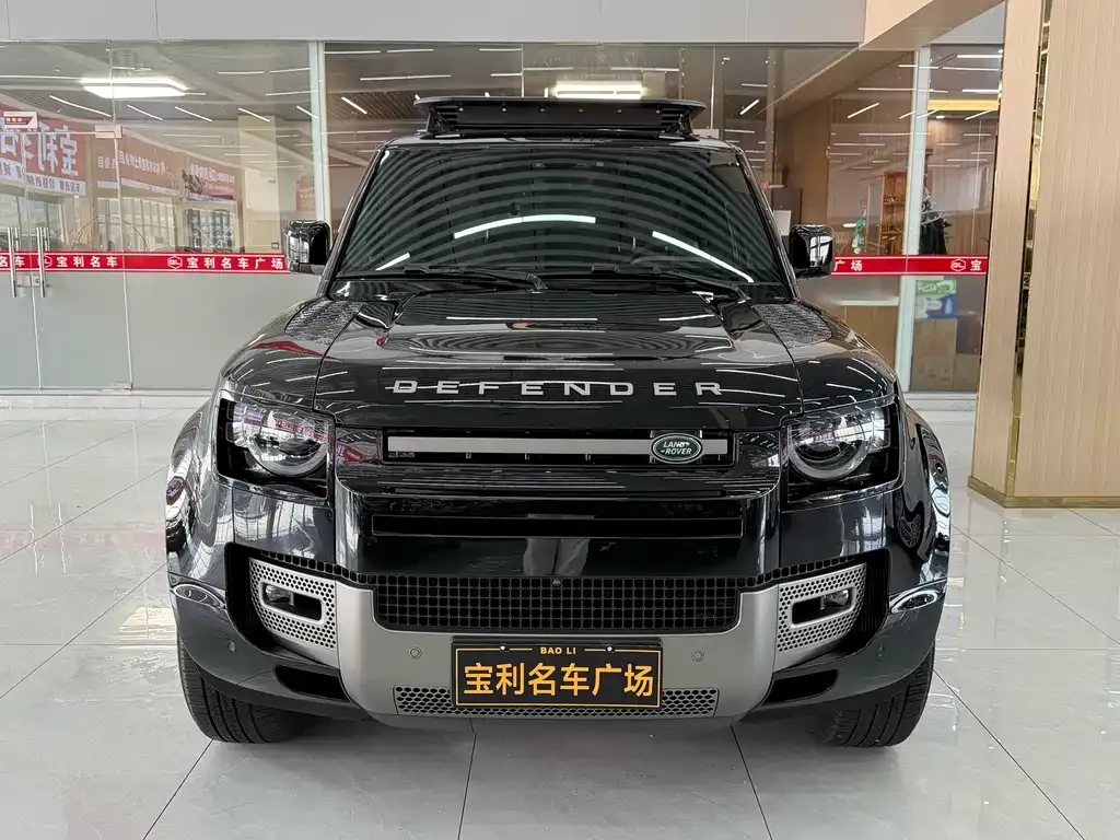 Land Rover Defender — фото 10