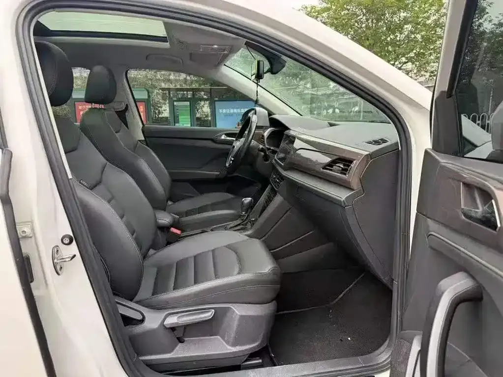 Volkswagen Tharu 2022 из CN, фото 6