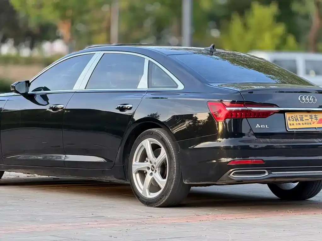Audi A6L — фото 5