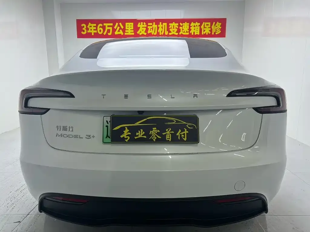 Tesla Model 3 — фото 3