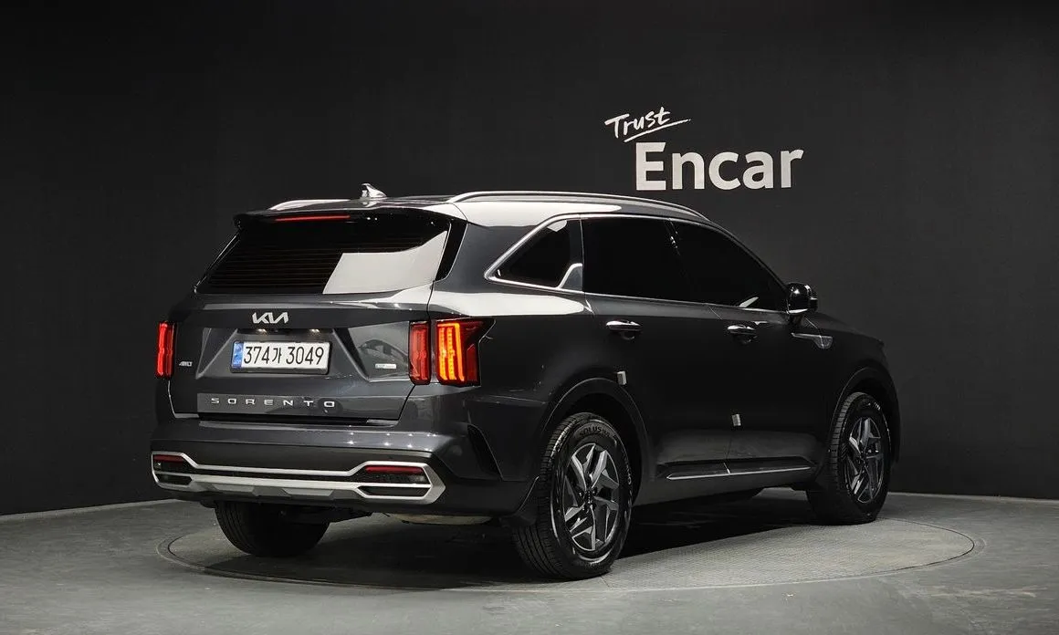 Kia Sorento — фото 5
