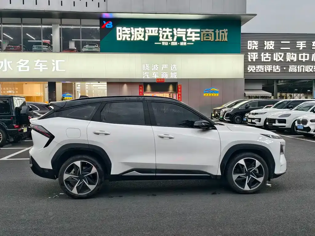 Geely Galaxy L7 — фото 6