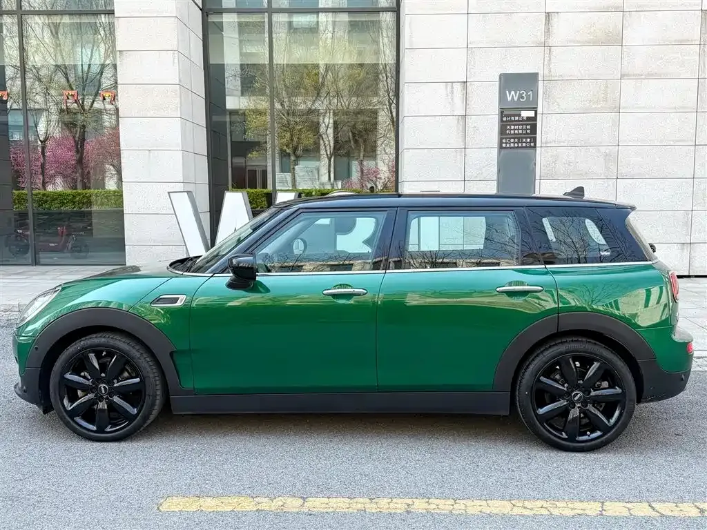 MINI Clubman — фото 5
