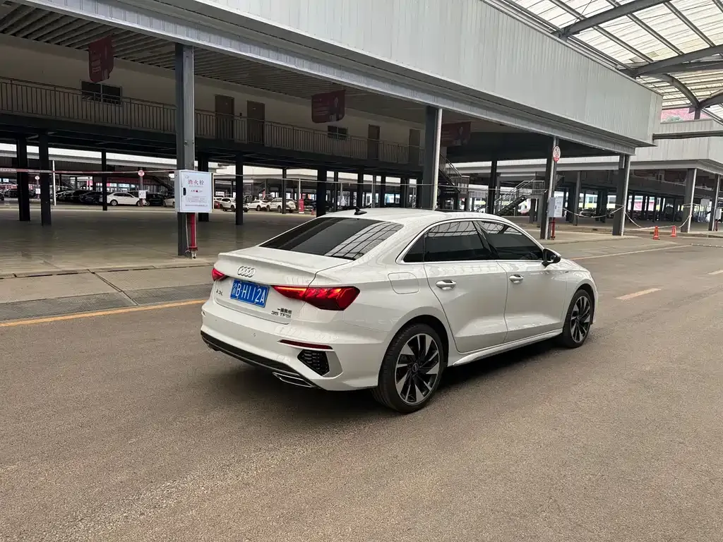 Audi A3 — фото 5