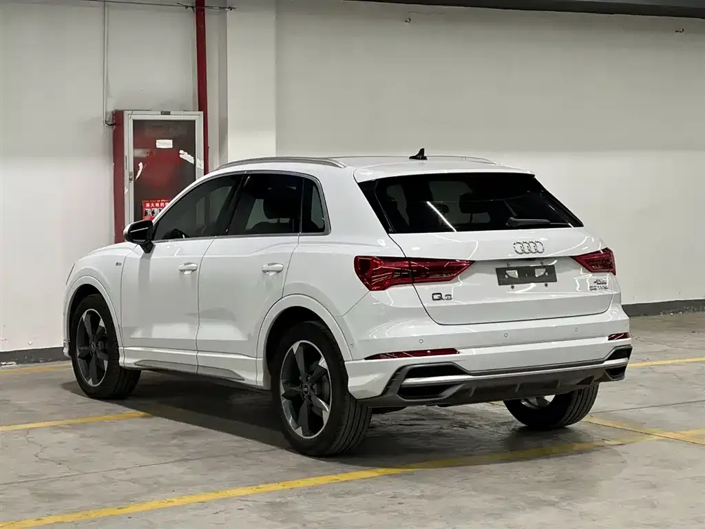 Audi Q3 — фото 5