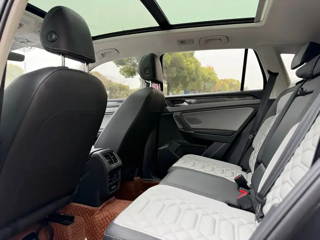 Volkswagen Tayron 2023 из CN, фото 7