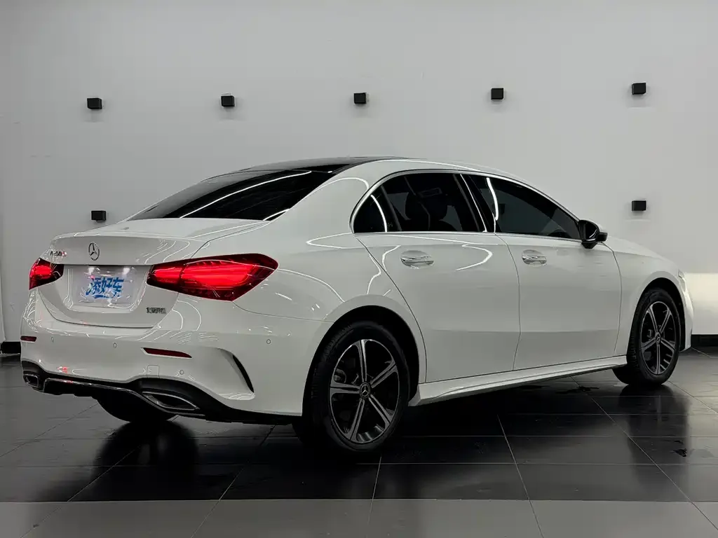 Mercedes-Benz A-Class — фото 3