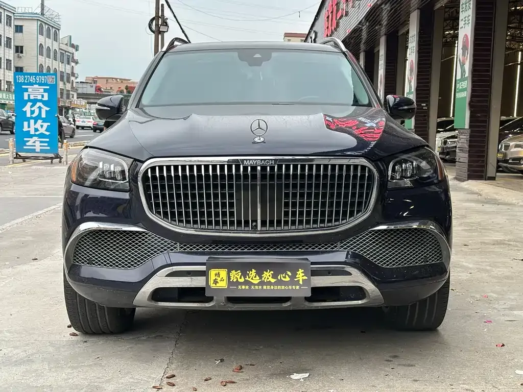Mercedes-Benz GLS — фото 10