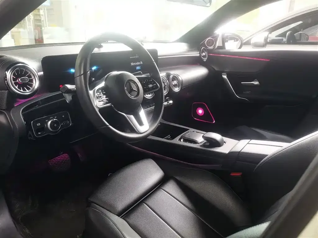 Mercedes-Benz A-Class 2021 из CN, фото 2