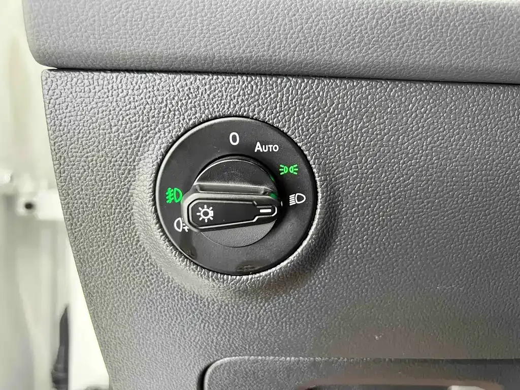 Volkswagen Tharu — фото 8