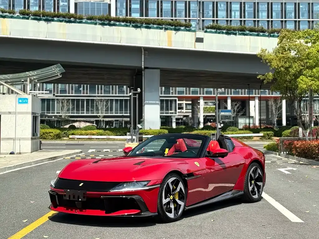 Ferrari 12Cilindri 2026 из CN, фото 5
