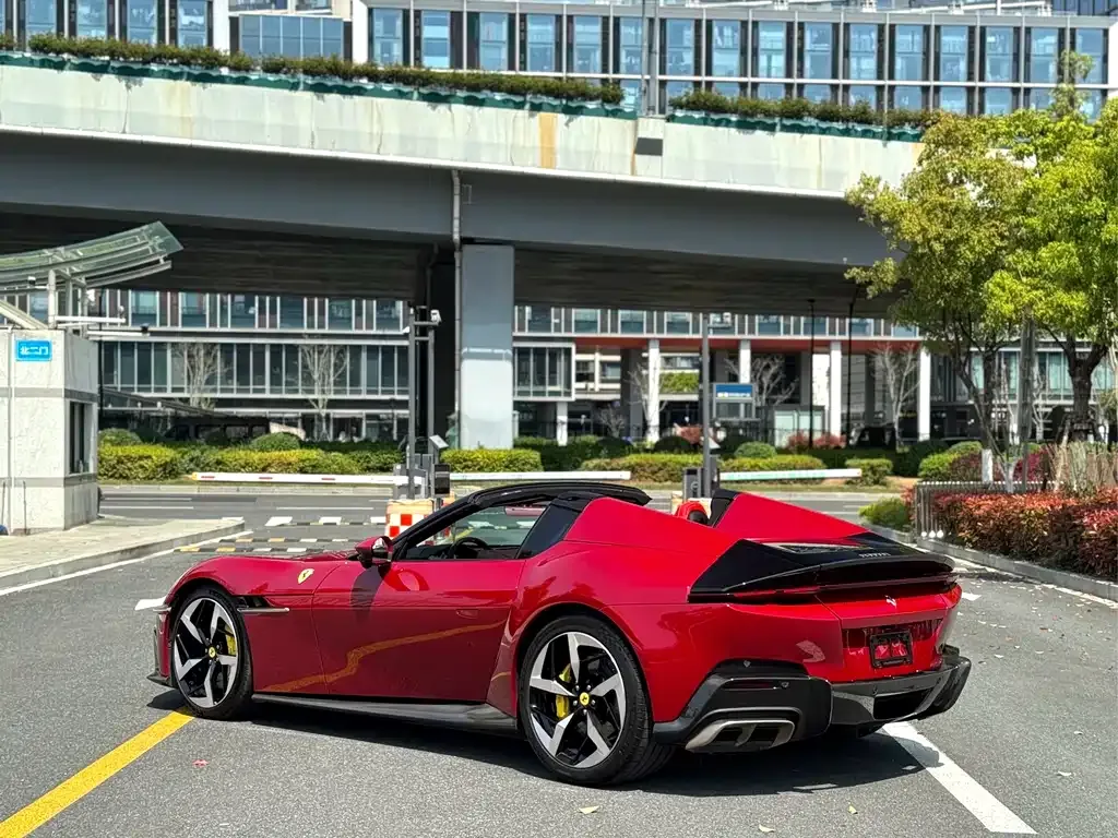 Ferrari 12Cilindri 2026 из CN, фото 8