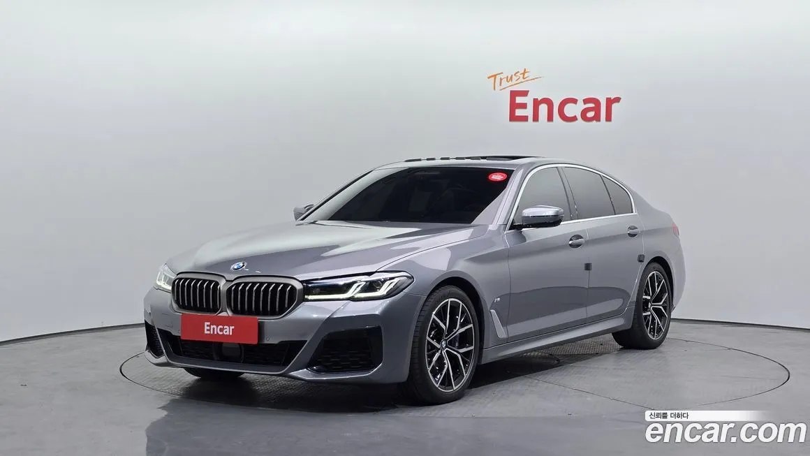 BMW 5-Series 2023 из KR, фото 1