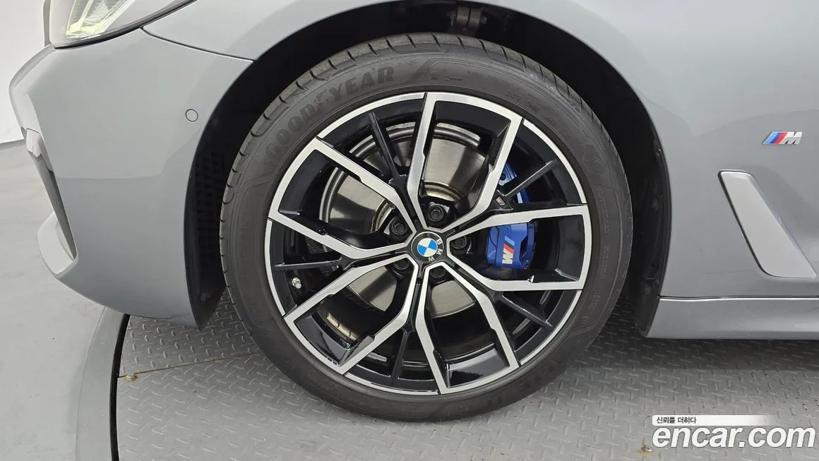 BMW 5-Series 2023 из KR, фото 8