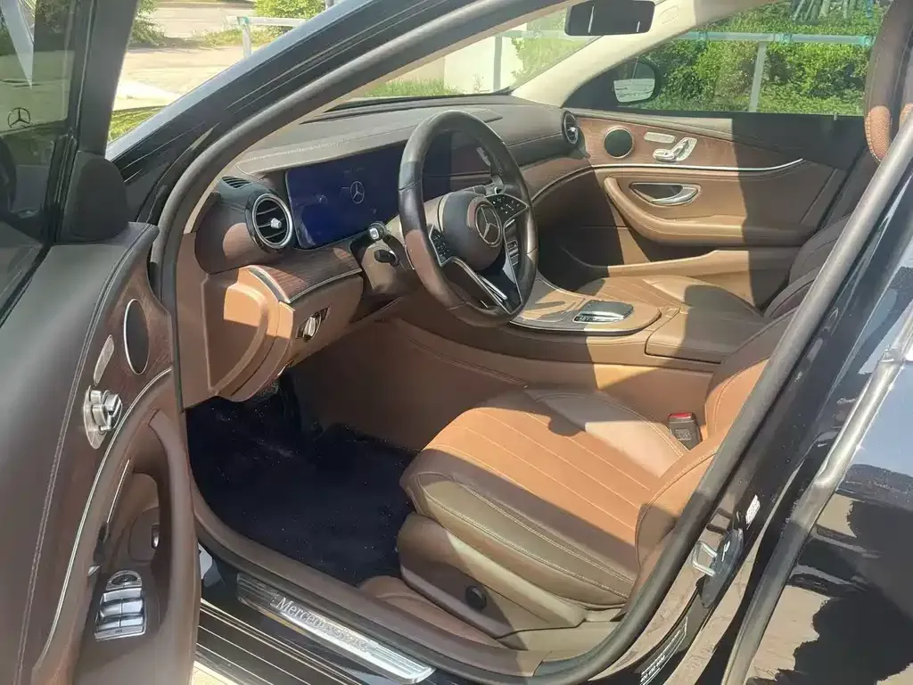 Mercedes-Benz E-Class 2022 из CN, фото 4