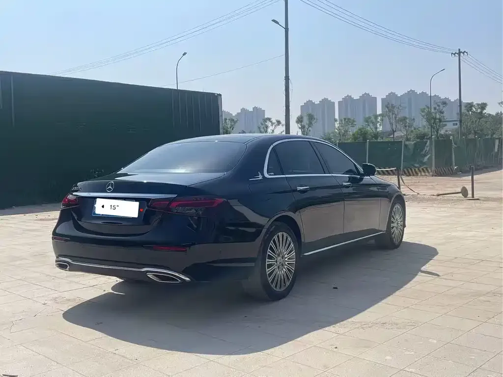 Mercedes-Benz E-Class 2022 из CN, фото 2