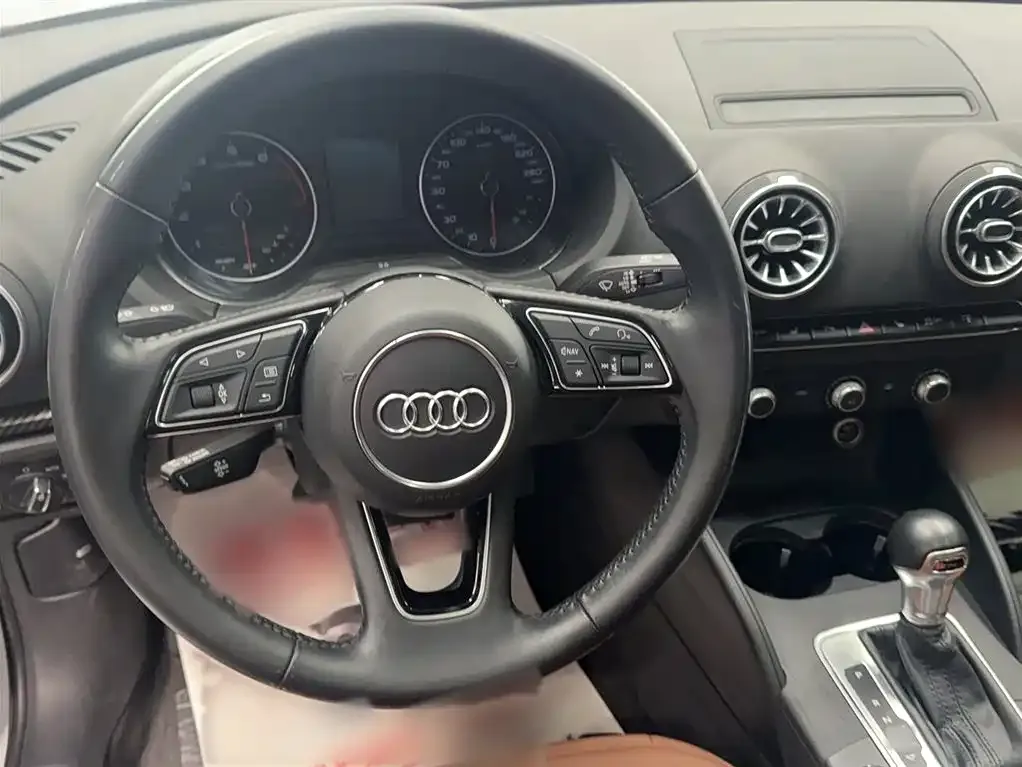 Audi A3 — фото 3