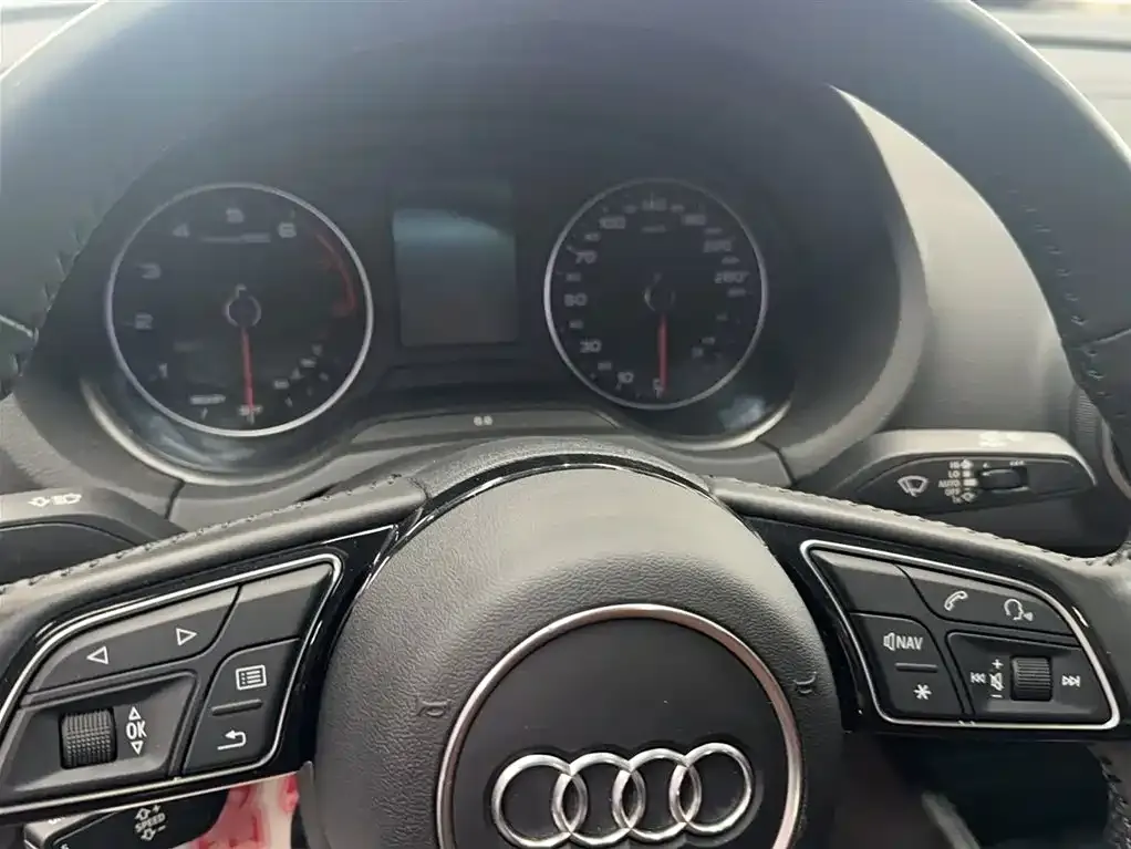 Audi A3 — фото 9