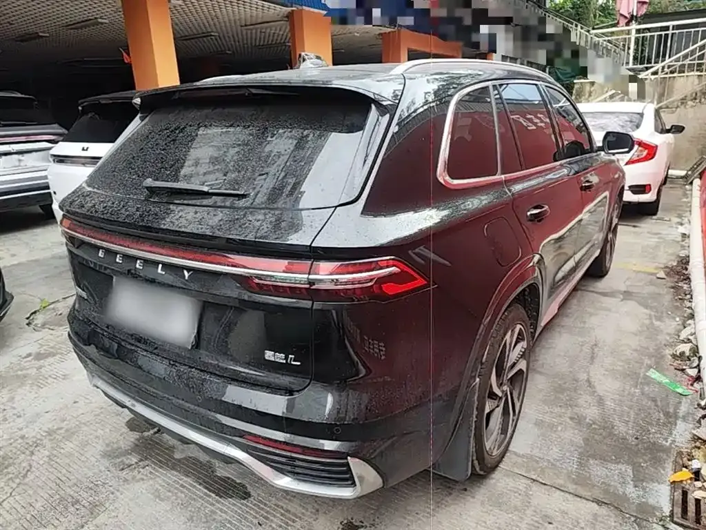 Geely Xingyue L — фото 9