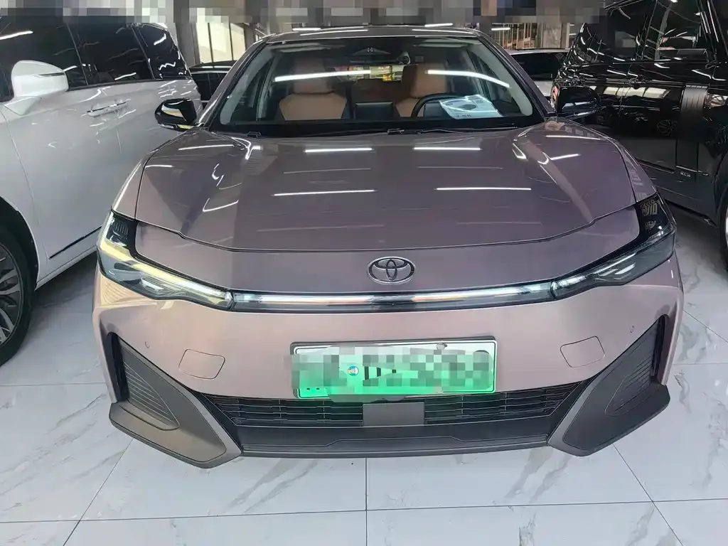 Toyota bZ3 2023 из CN, фото 6