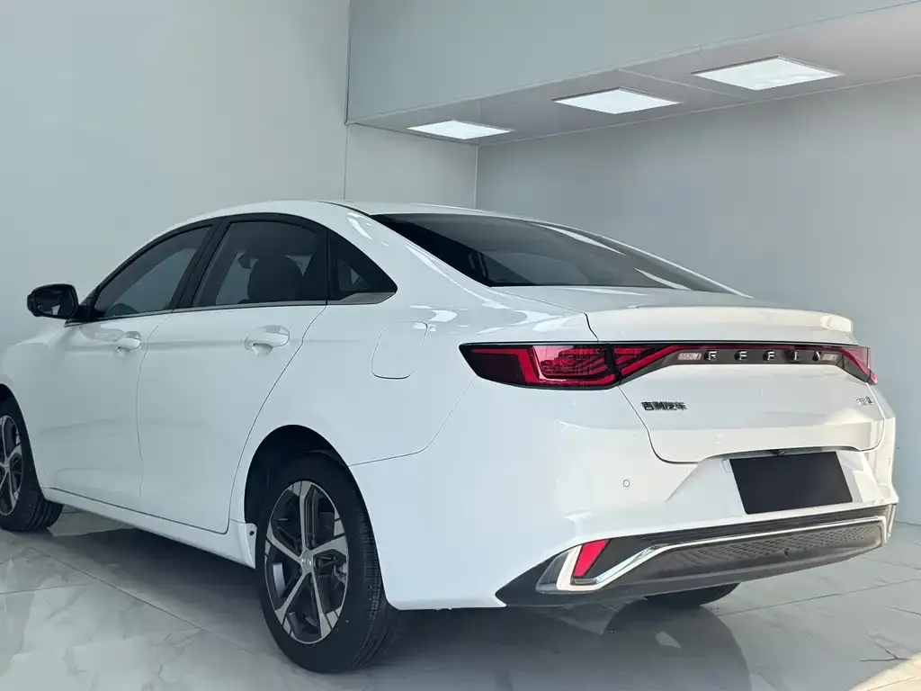 Geely Emgrand L 2022 из CN, фото 5