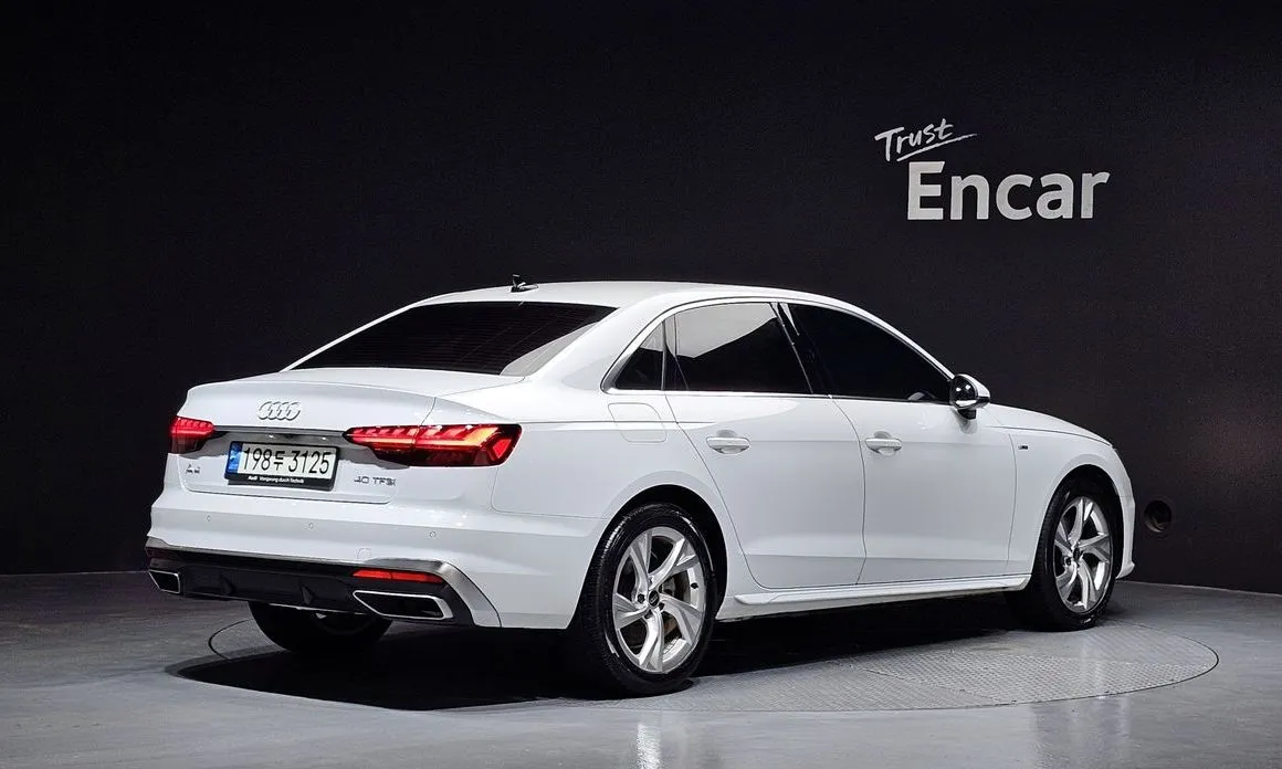 Audi A4 2021 из KR, фото 3