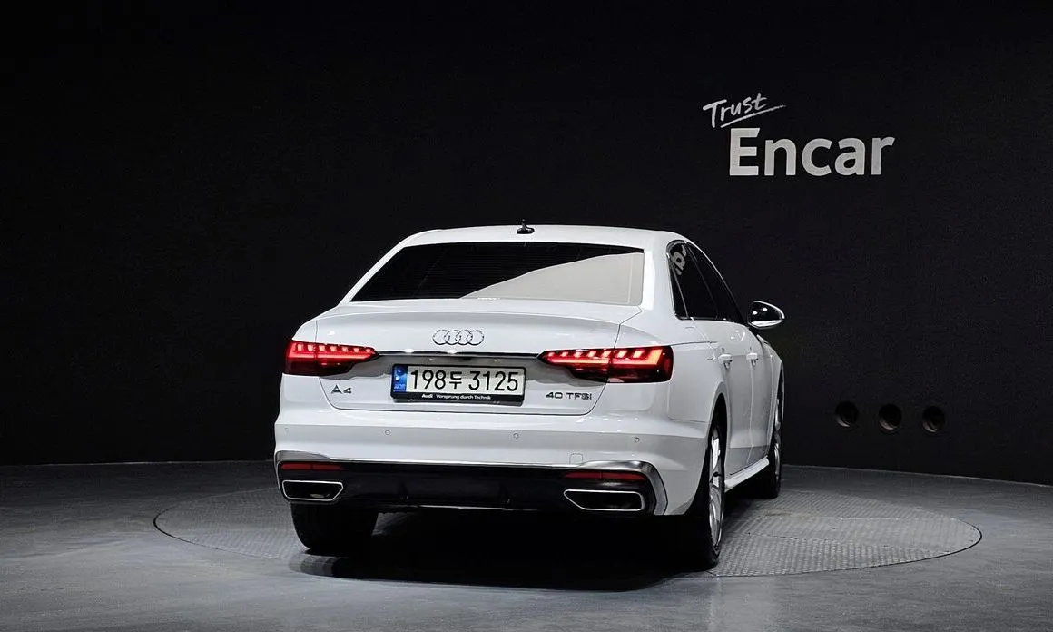 Audi A4 2021 из KR, фото 2