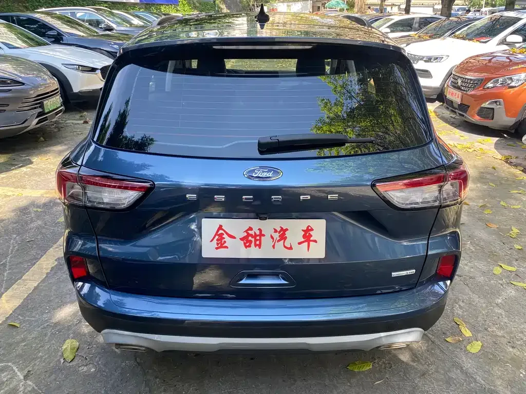 Ford Escape 2023 из CN, фото 8