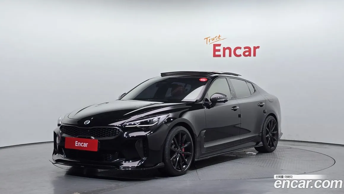 Kia Stinger 2021 из KR, фото 1