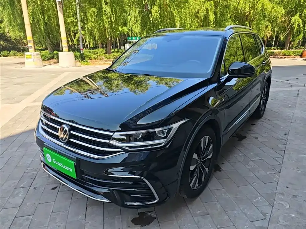 Volkswagen Tiguan L — фото 4