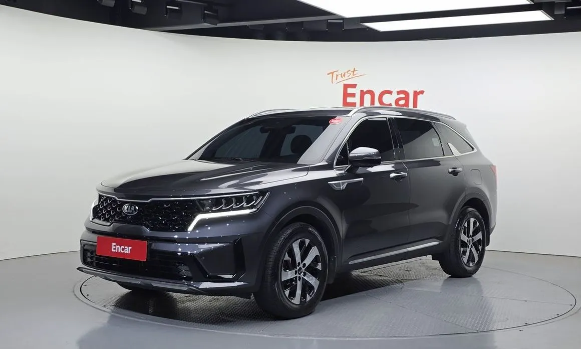 Kia Sorento — фото 1