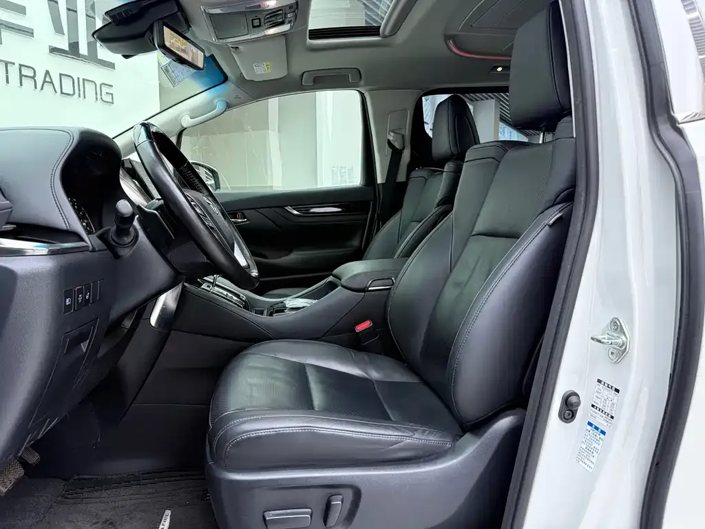 Toyota Vellfire 2022 из CN, фото 10