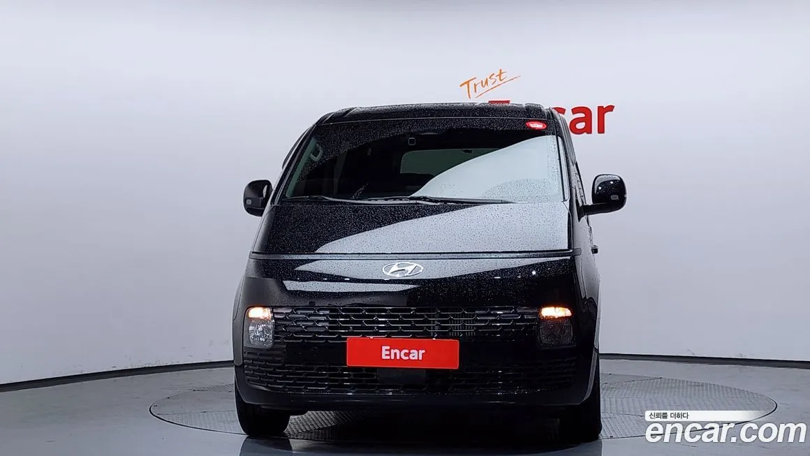 Hyundai Staria 2023 из KR, фото 3