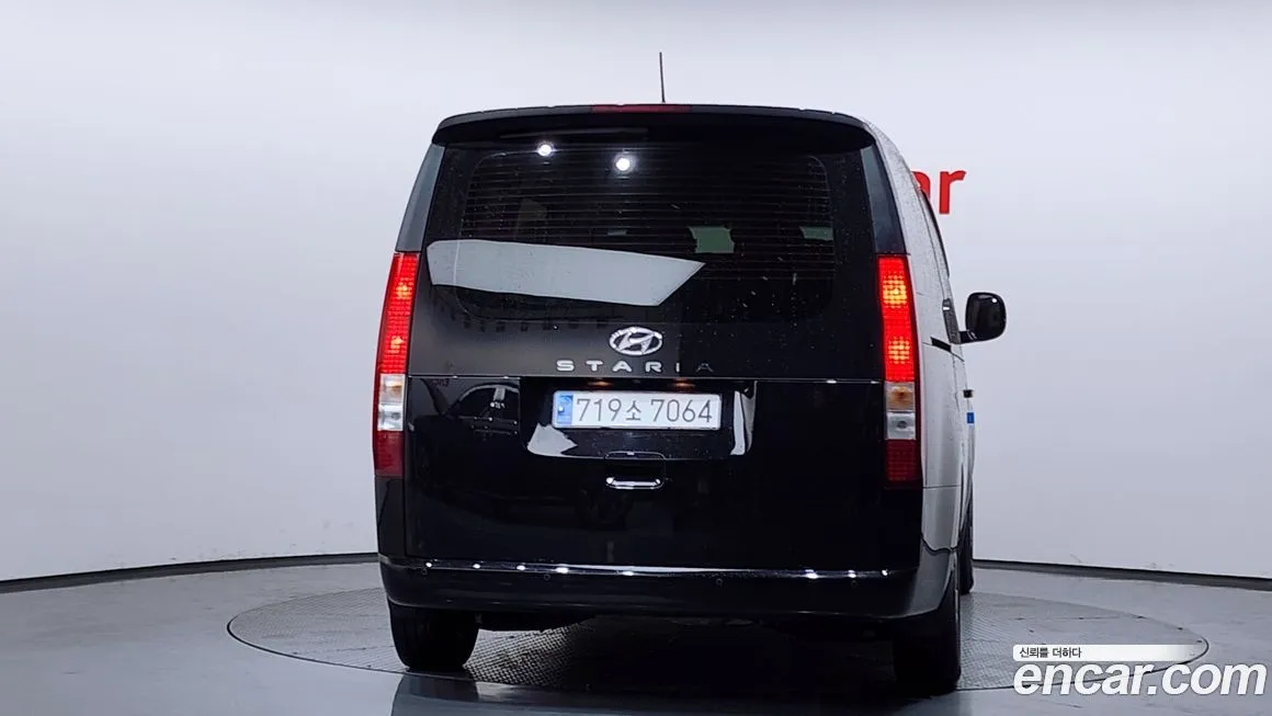 Hyundai Staria 2023 из KR, фото 9