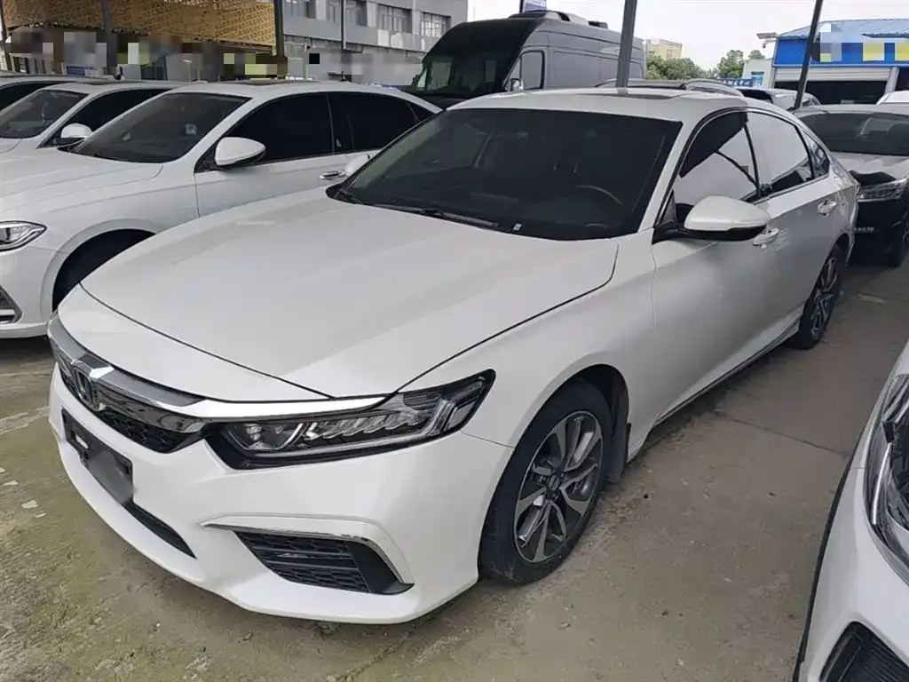 Honda Inspire — фото 1