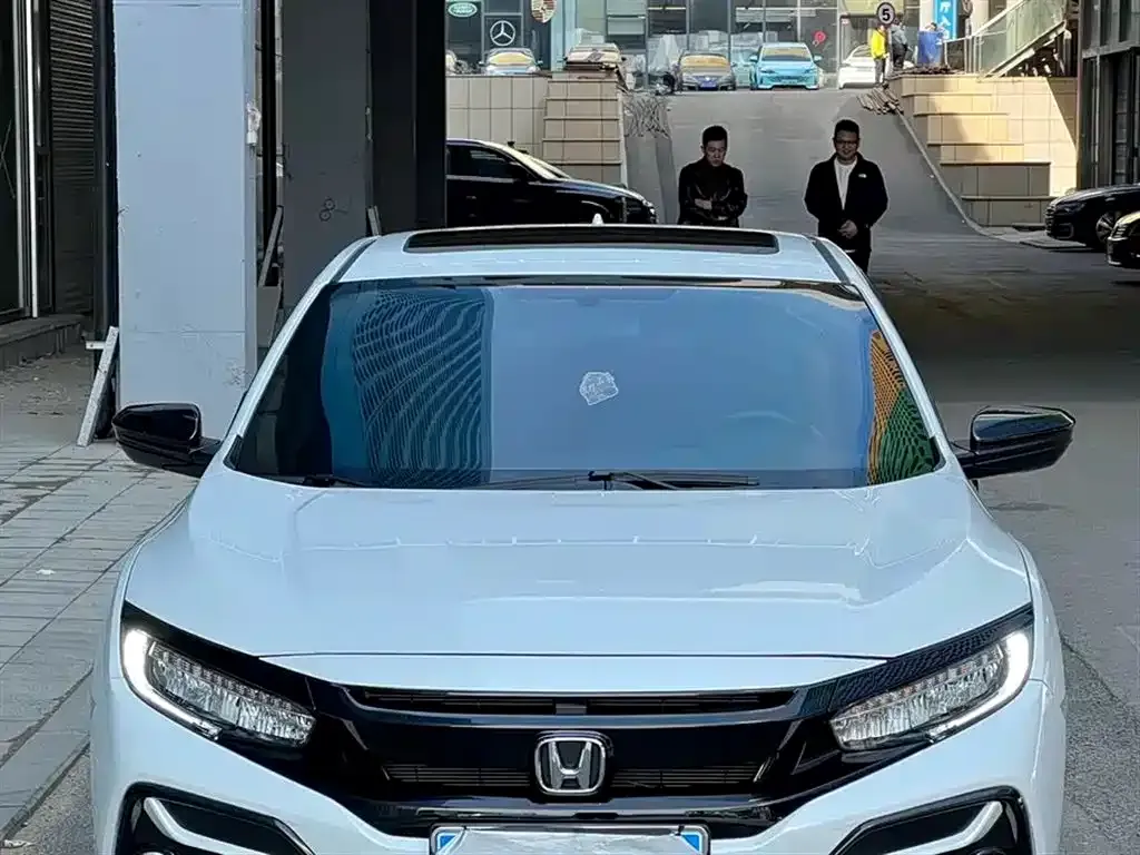 Honda Civic — фото 2