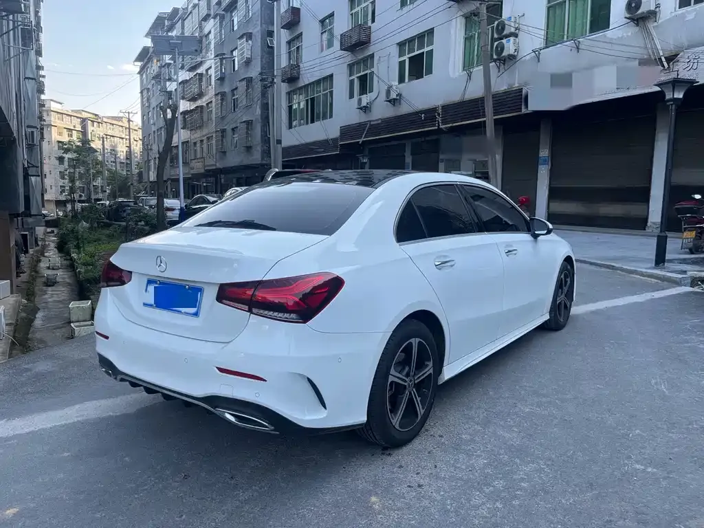 Mercedes-Benz A-Class — фото 2