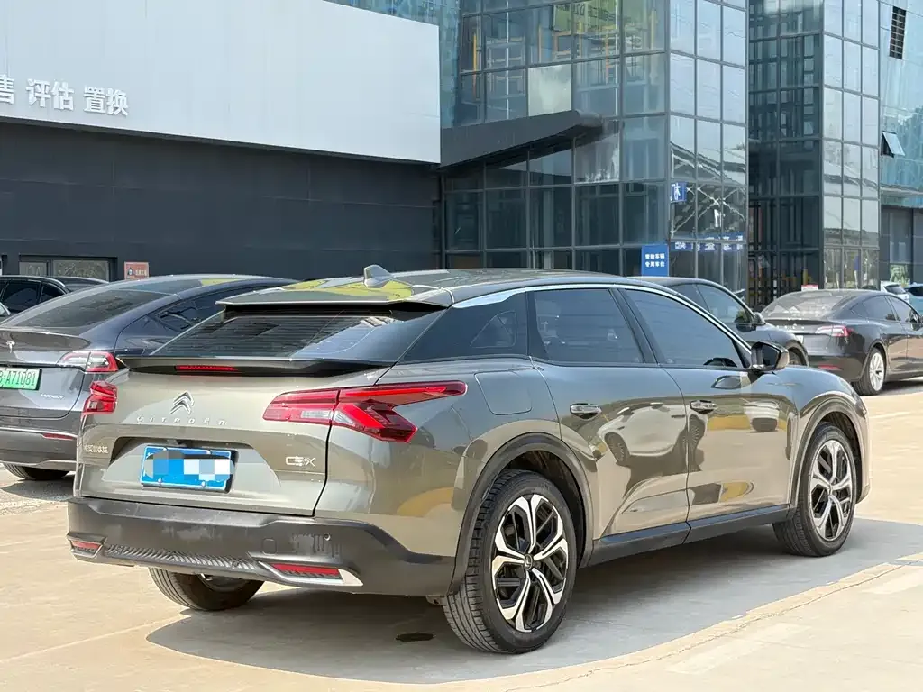 Citroen C5 X 2023 из CN, фото 6