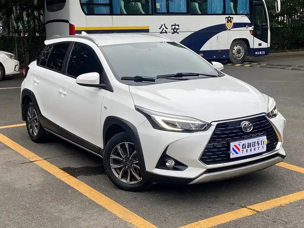 Toyota Yaris L 2022 из CN, фото 9