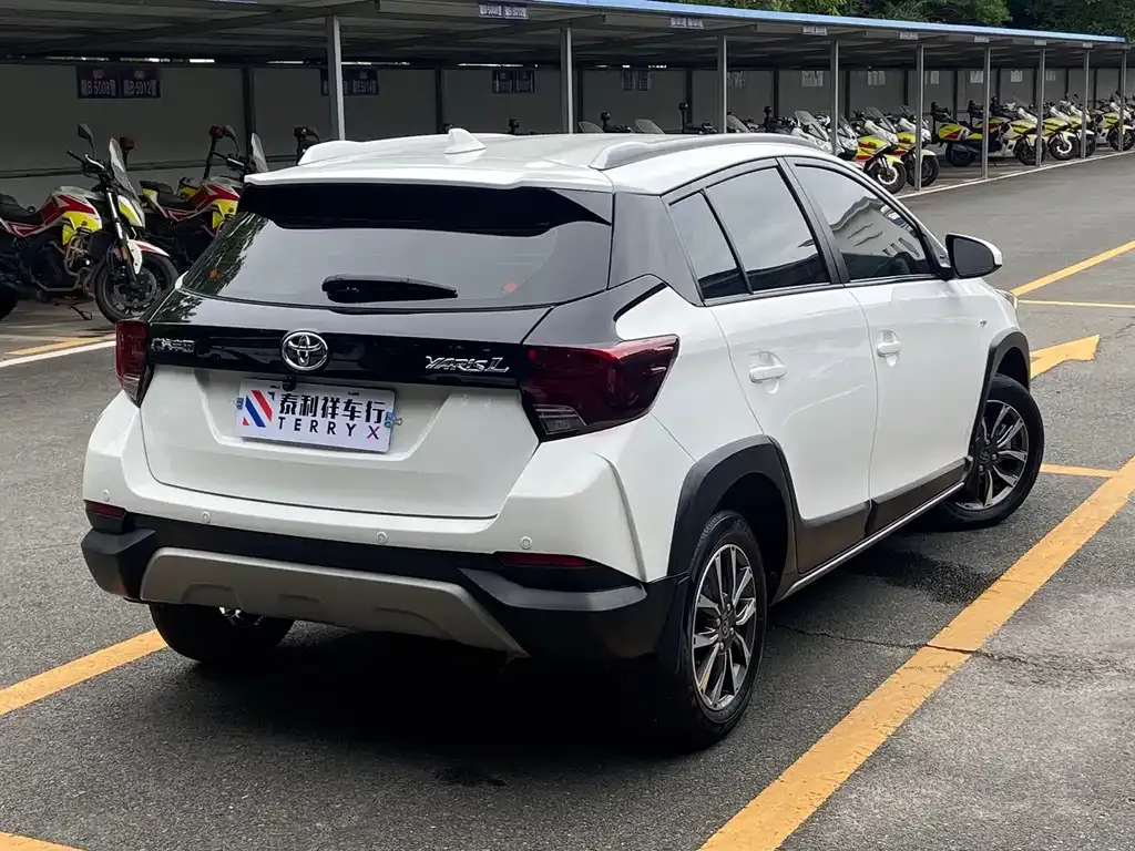 Toyota Yaris L 2022 из CN, фото 8
