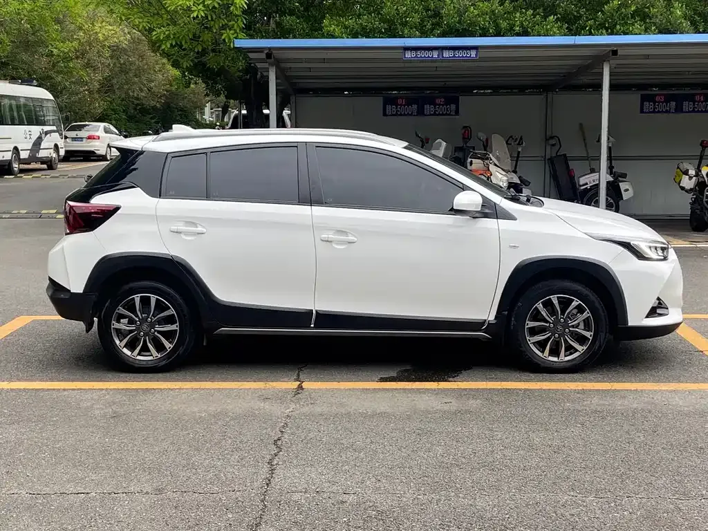 Toyota Yaris L 2022 из CN, фото 10